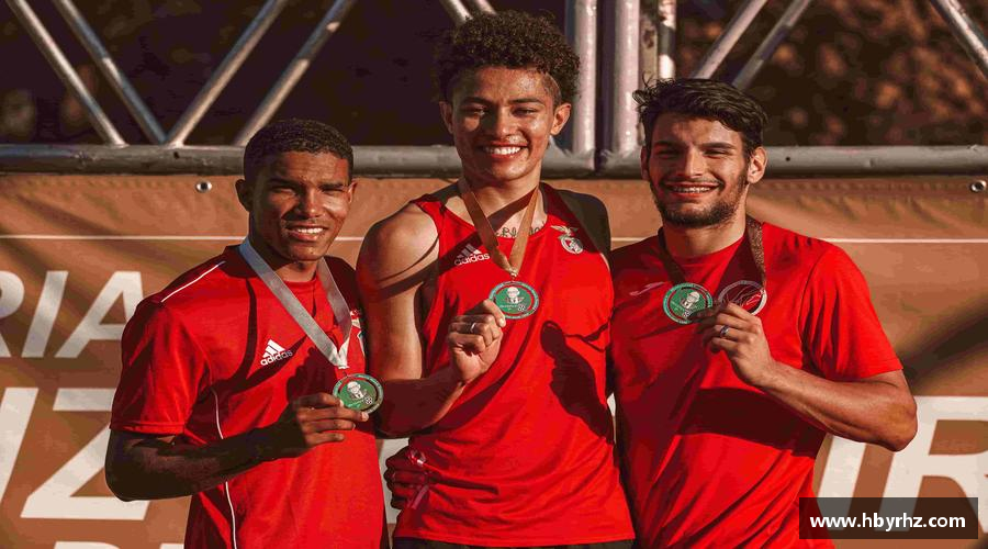 灵魂拥抱，奋力拼搏